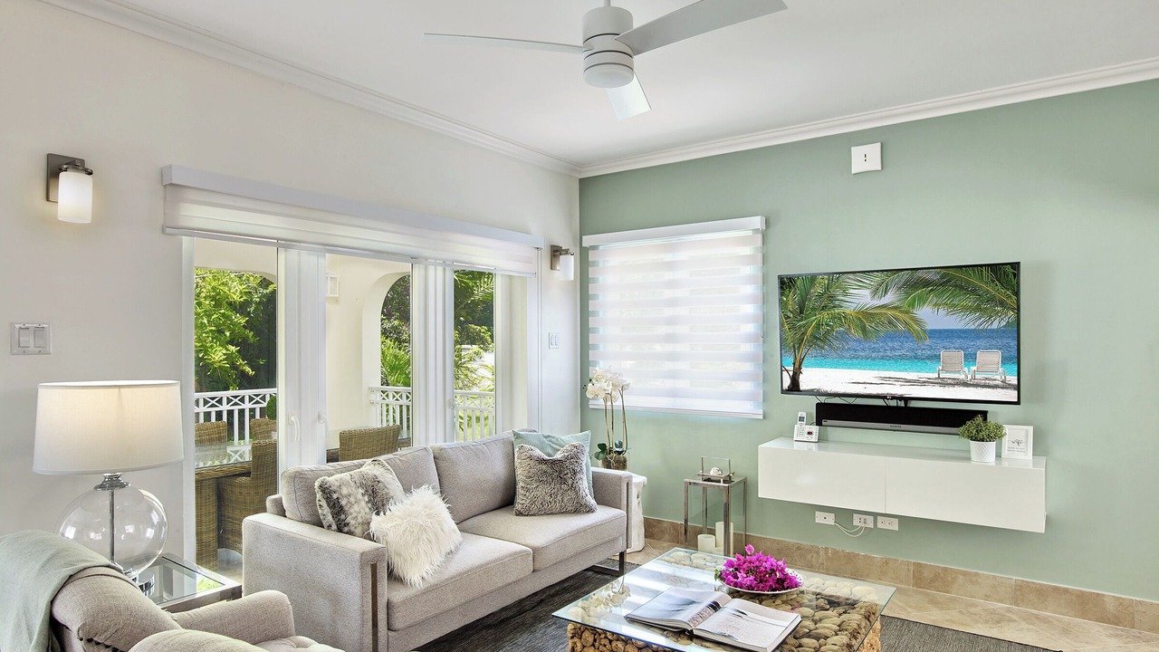 Photo of Patio Balcony in Gibbs Bay