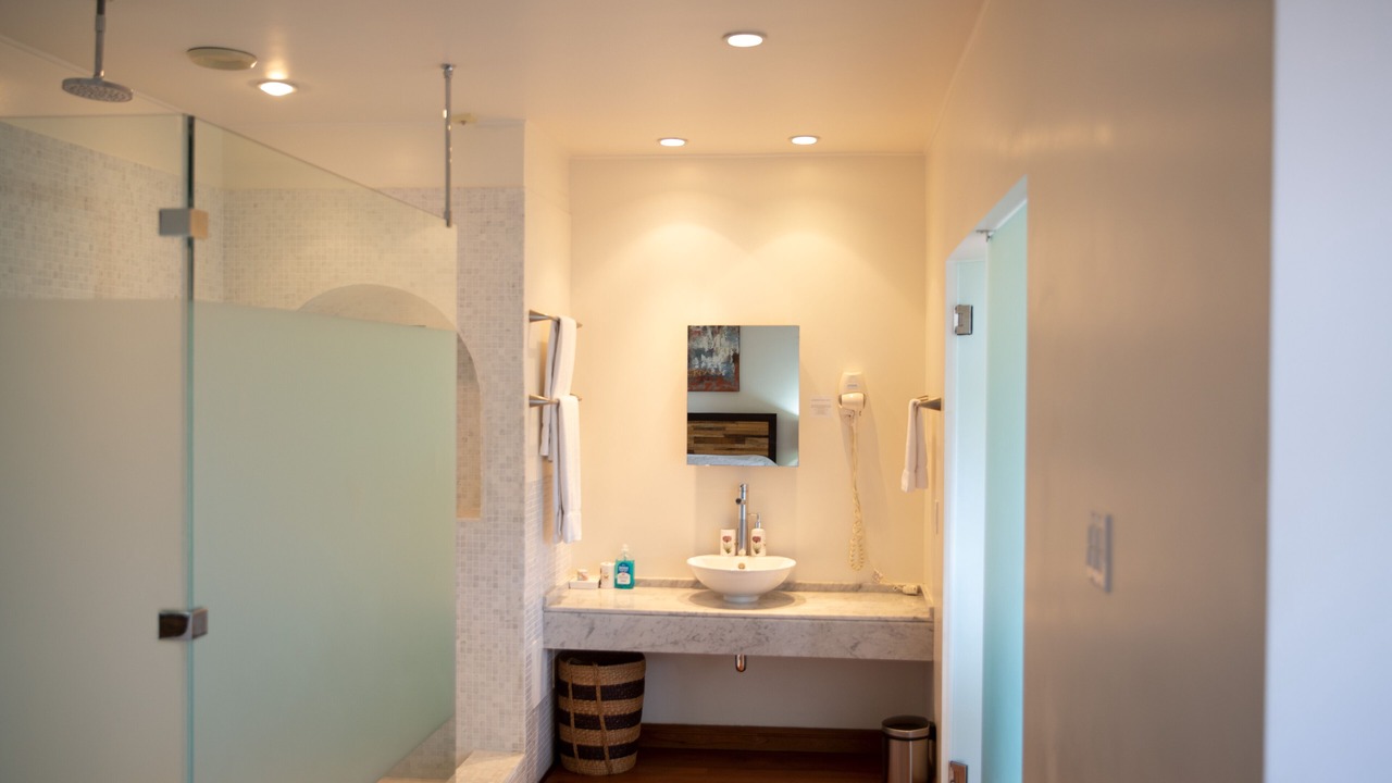 Photo of Bathroom in Lascelles