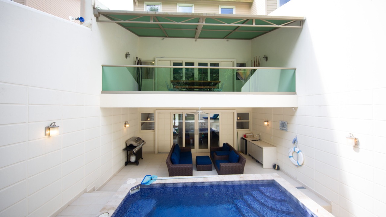 Photo of Outdoor in Lascelles