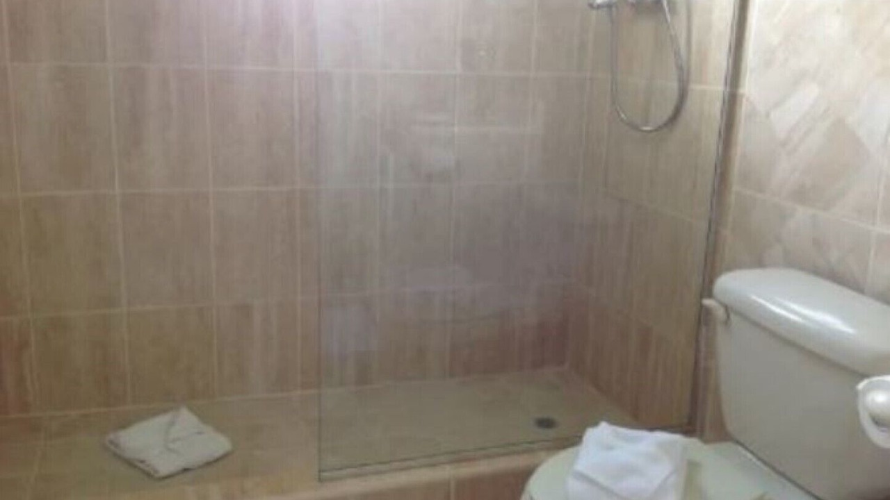 Photo of Bathroom in Douglas