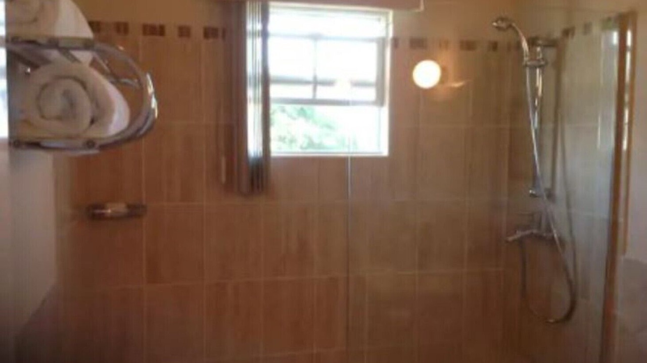 Photo of Bathroom in Douglas