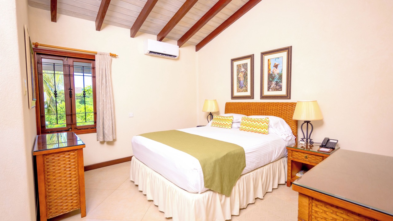 Photo of Bedroom in Retreat