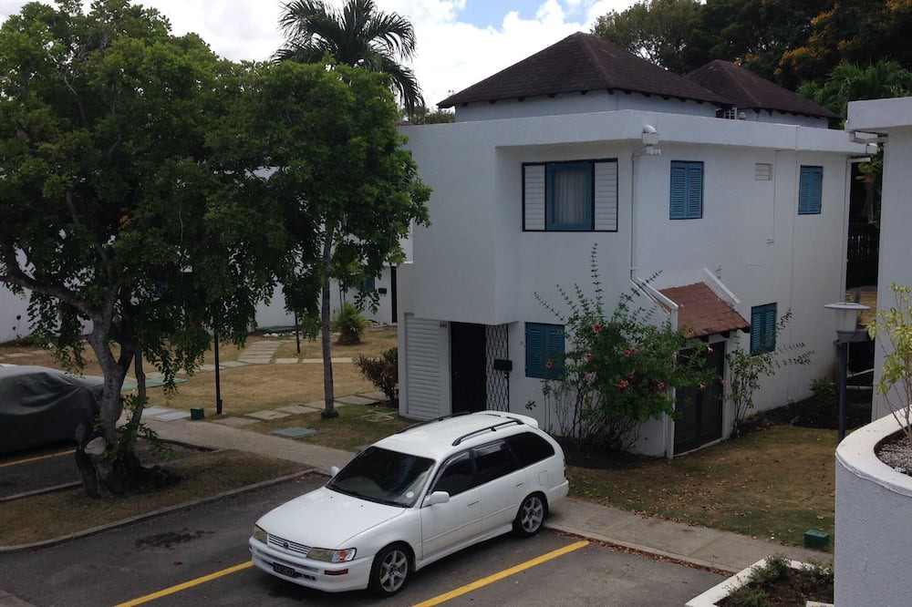 Photo of Others in Rockley