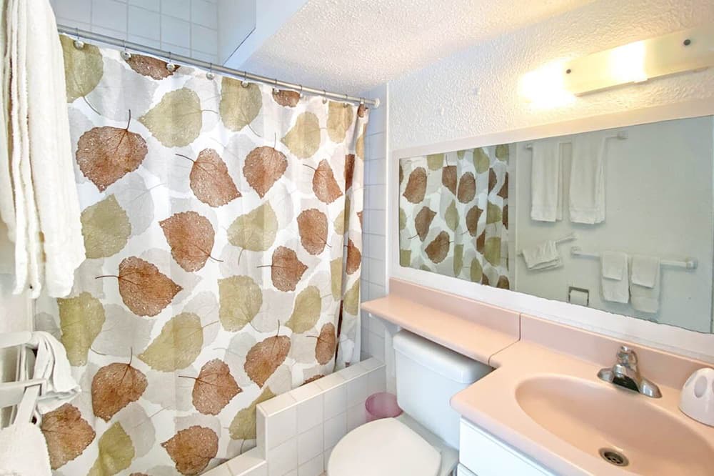 Photo of Bathroom in Rockley
