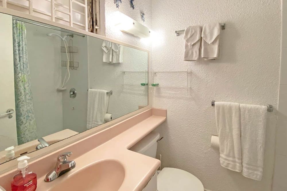 Photo of Bathroom in Rockley