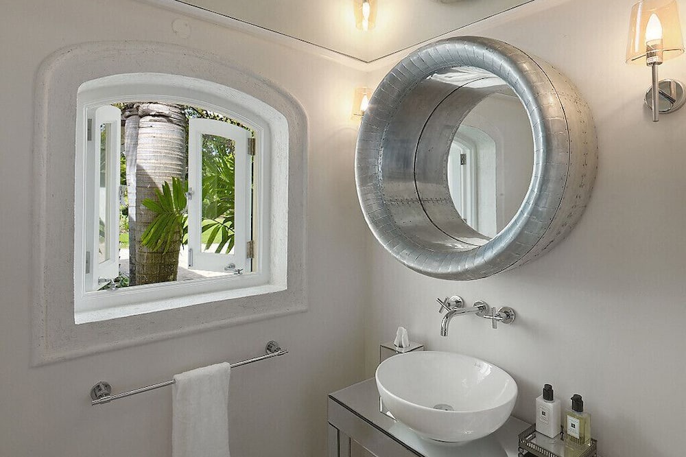 Photo of Bathroom in Deanes