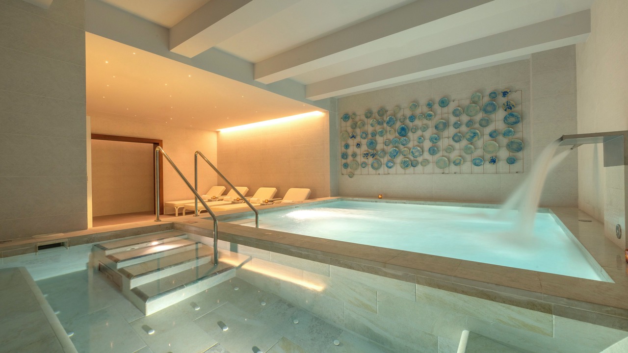 Photo of Bedroom in Lascelles