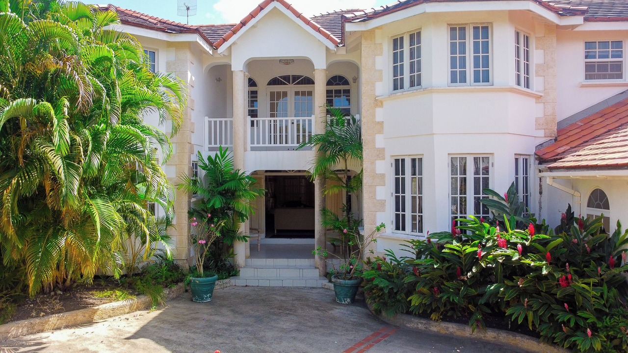 Photo of Outdoor in Paynes Bay