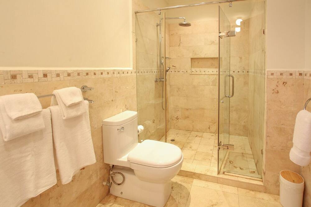 Photo of Bathroom in Gibbs Bay