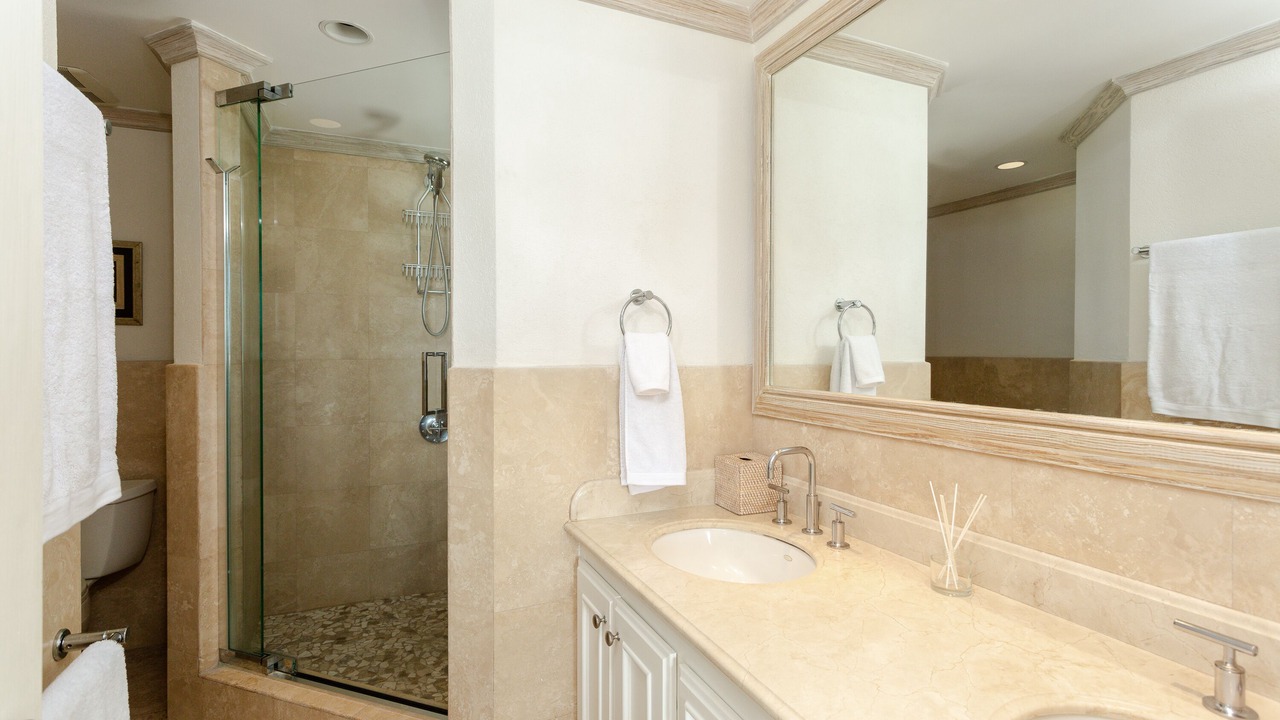 Photo of Bathroom in Oistins