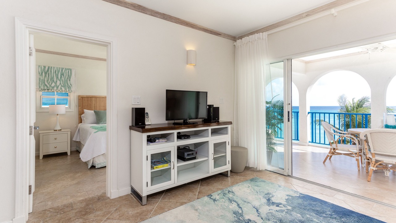 Photo of Bedroom in Oistins