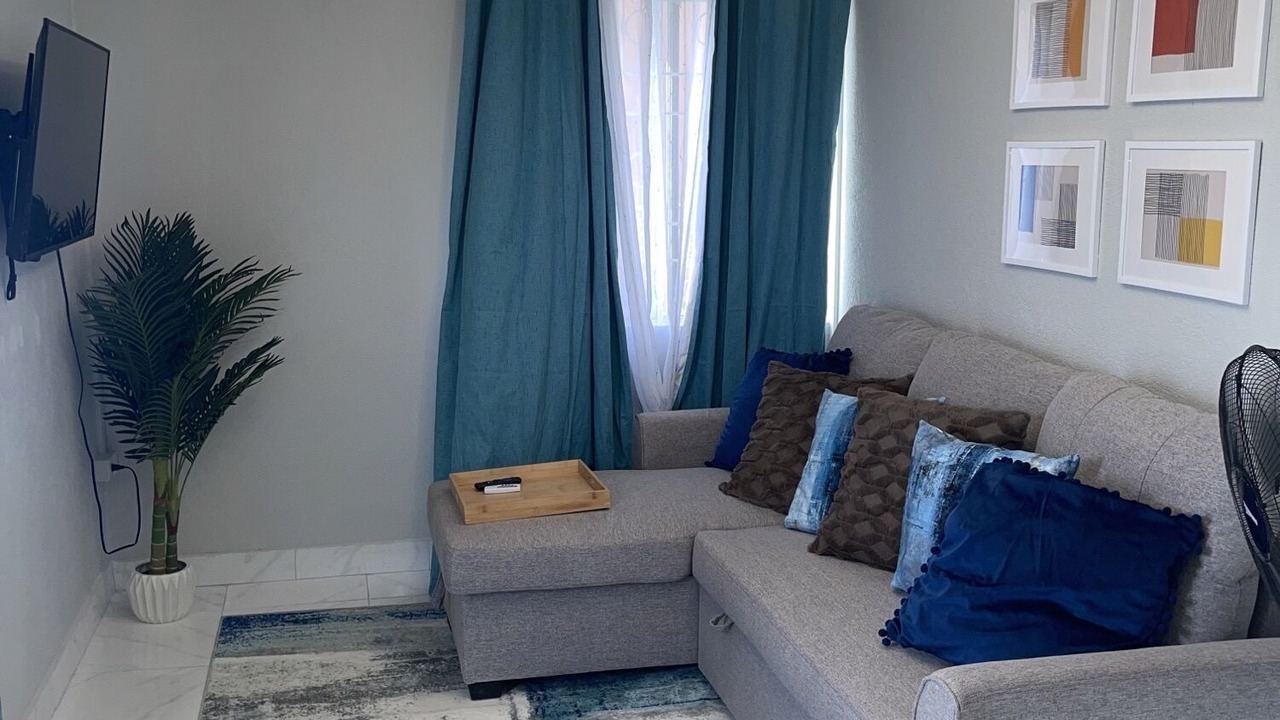 Photo of Livingroom in Wanstead