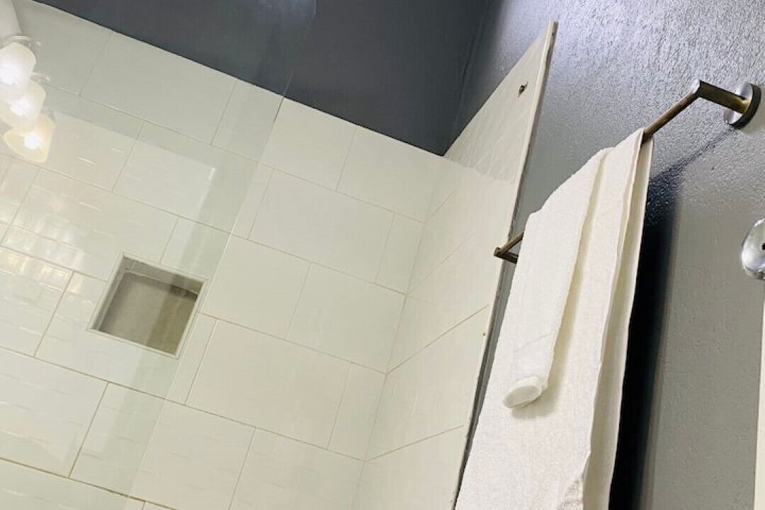 Photo of Bathroom in Sunset Crest