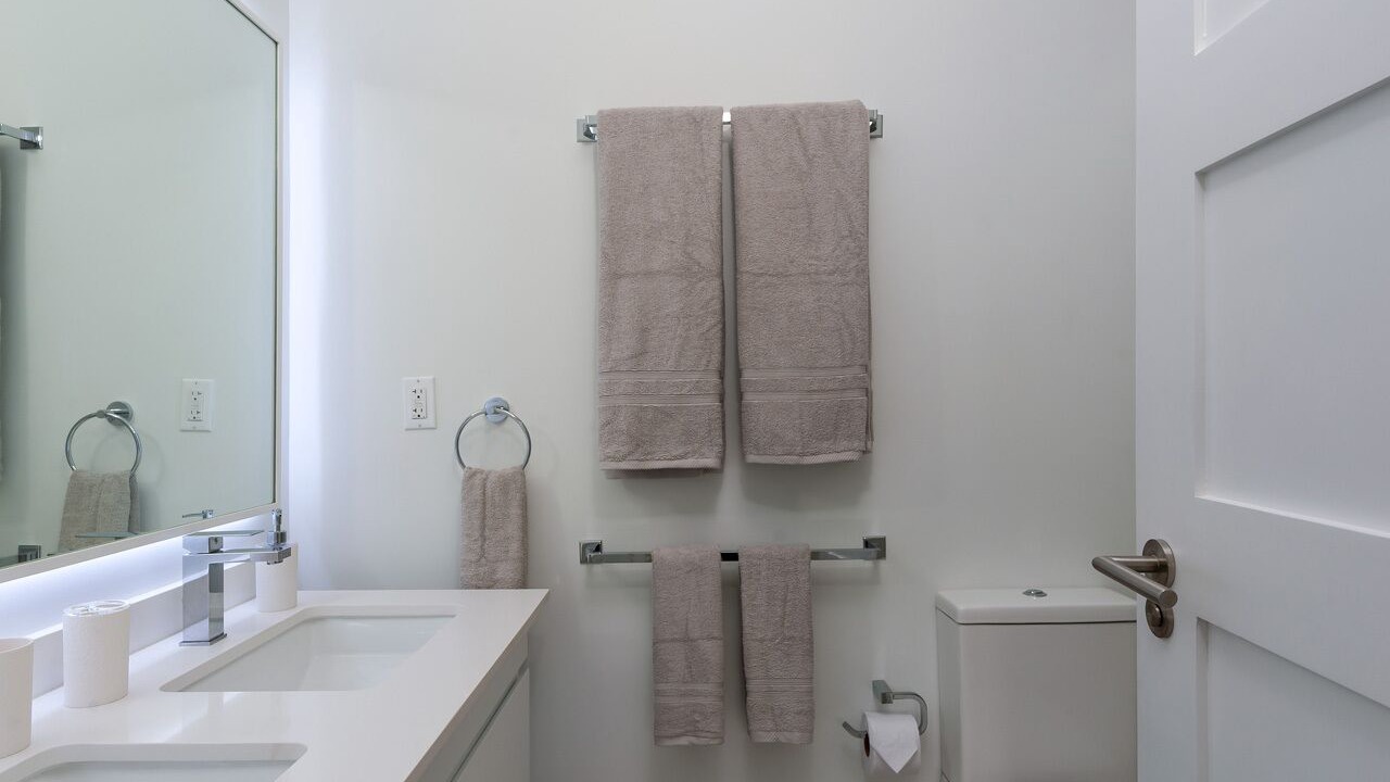 Photo of Bathroom in Mount Standfast