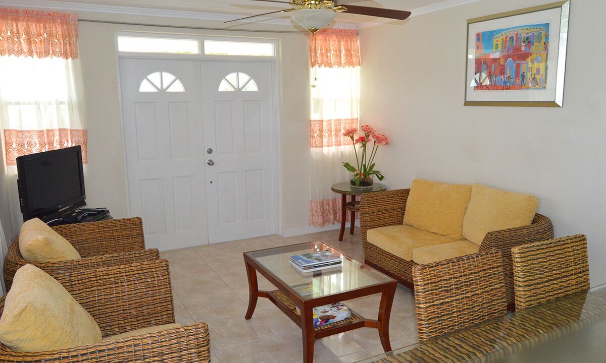 Photo of Livingroom in Enterprise