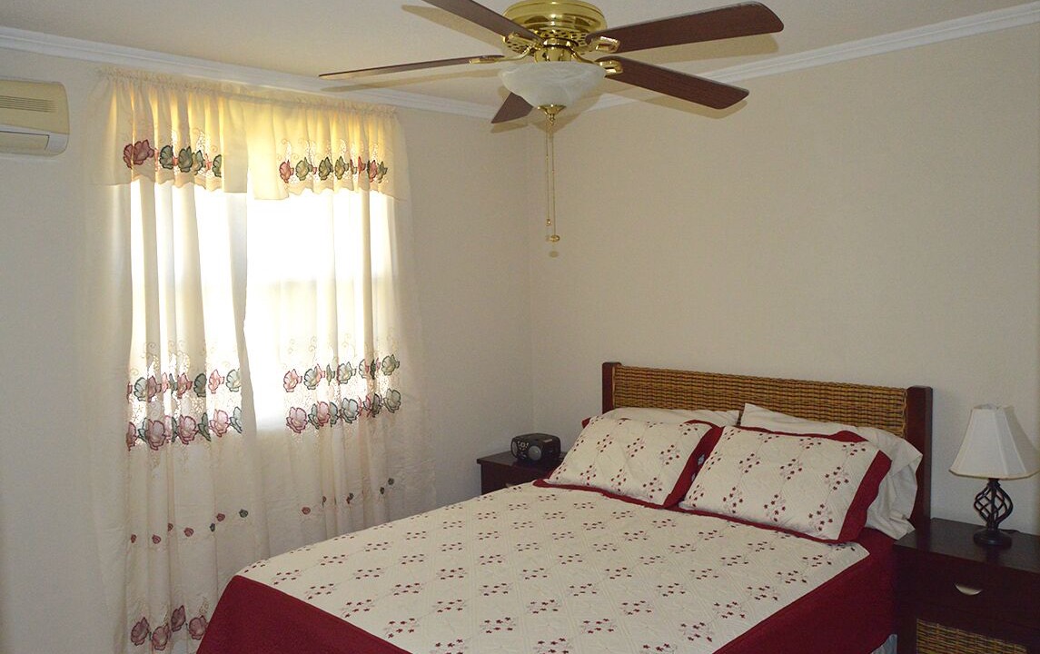 Photo of Bedroom in Enterprise