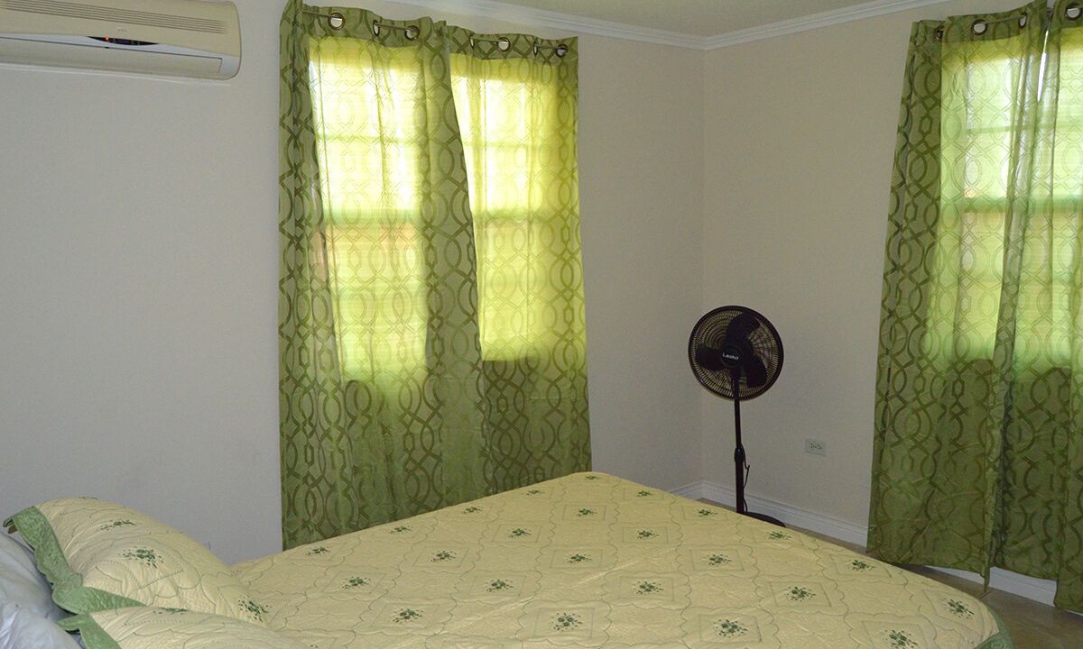 Photo of Bedroom in Enterprise