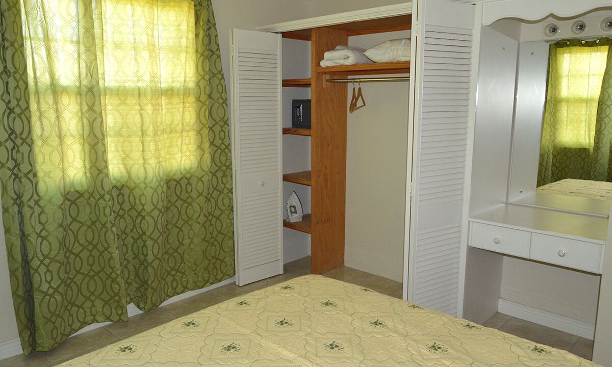 Photo of Bedroom in Enterprise