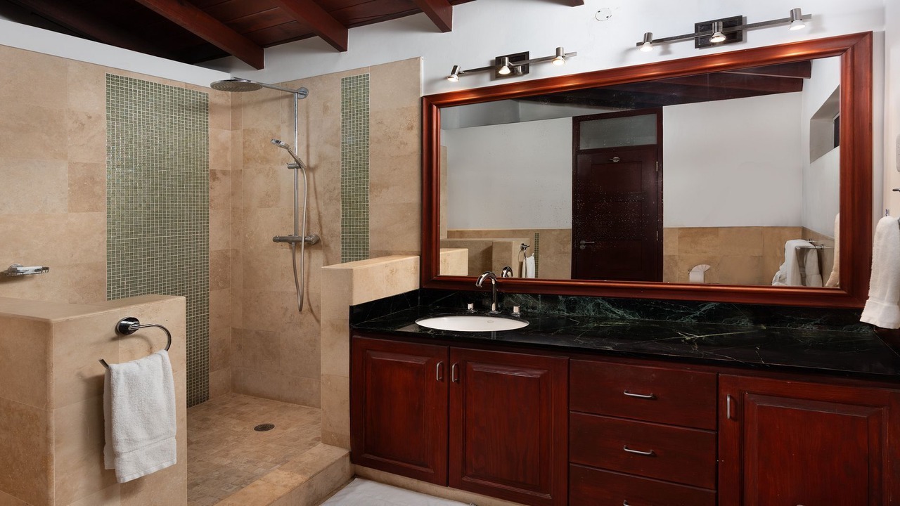 Photo of Bathroom in Folkestone