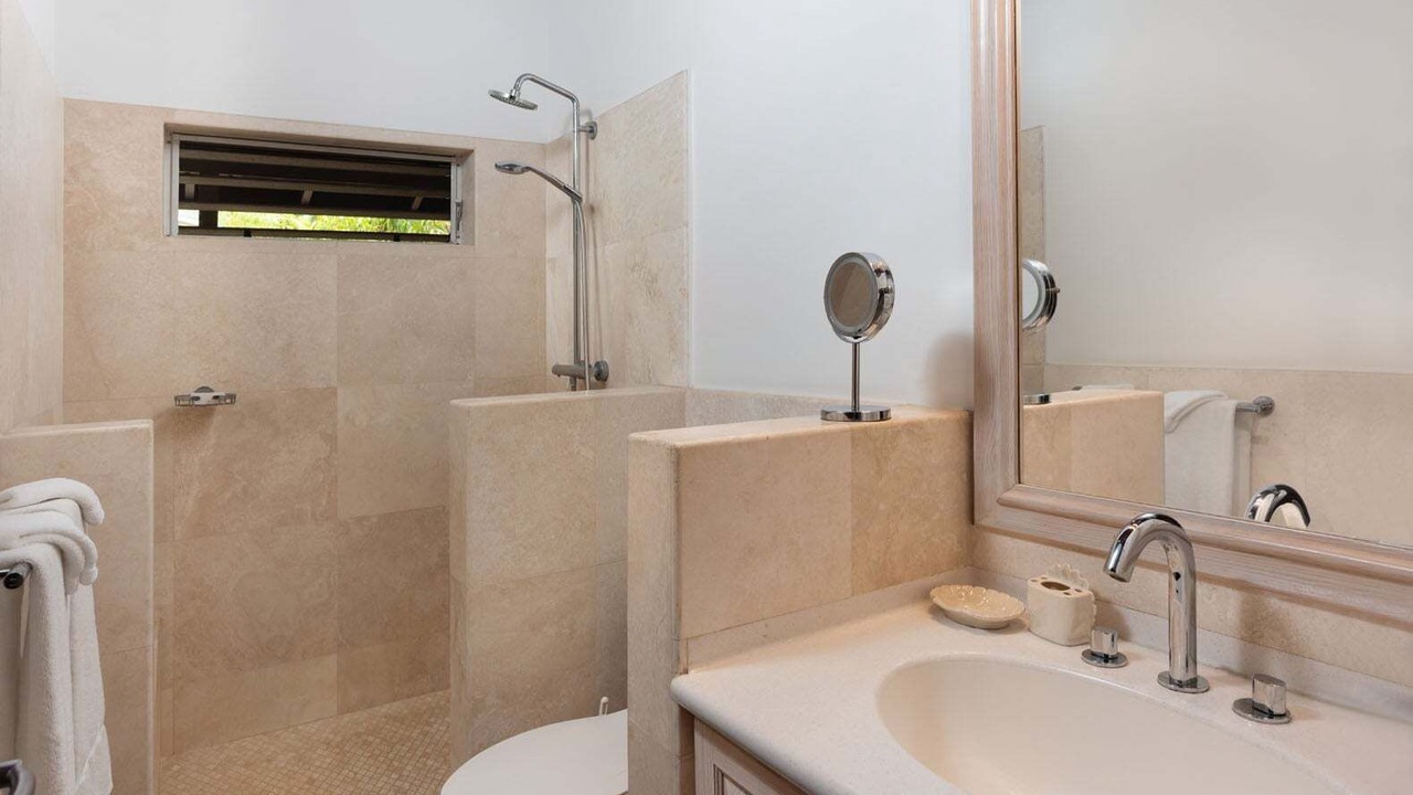 Photo of Bathroom in Folkestone