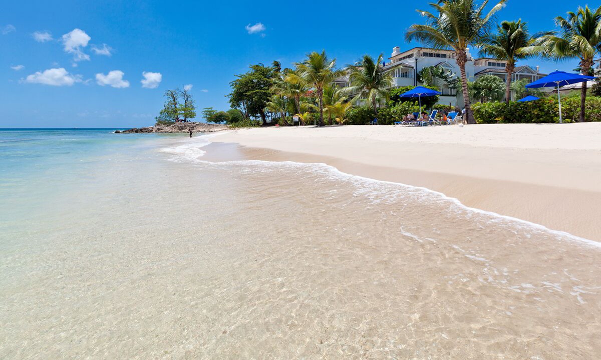 Photo of Others in Schooner Bay