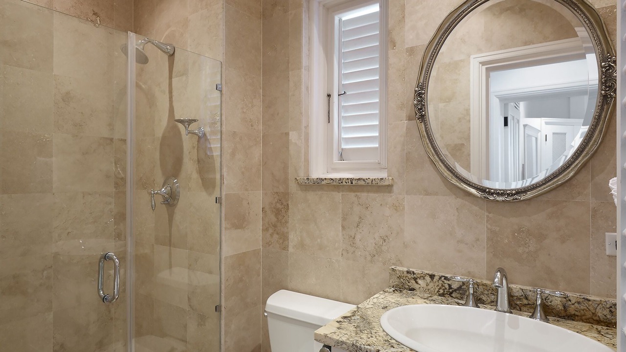 Photo of Bathroom in Prospect