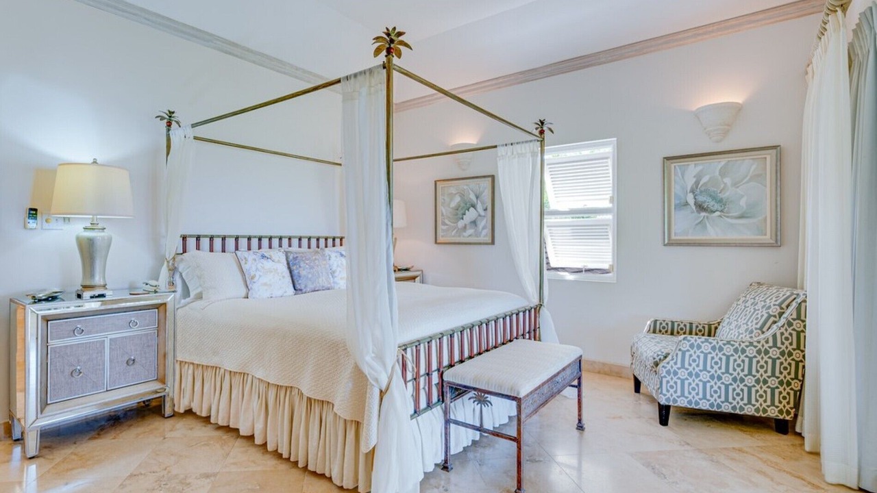 Photo of Bedroom in Merlin Bay