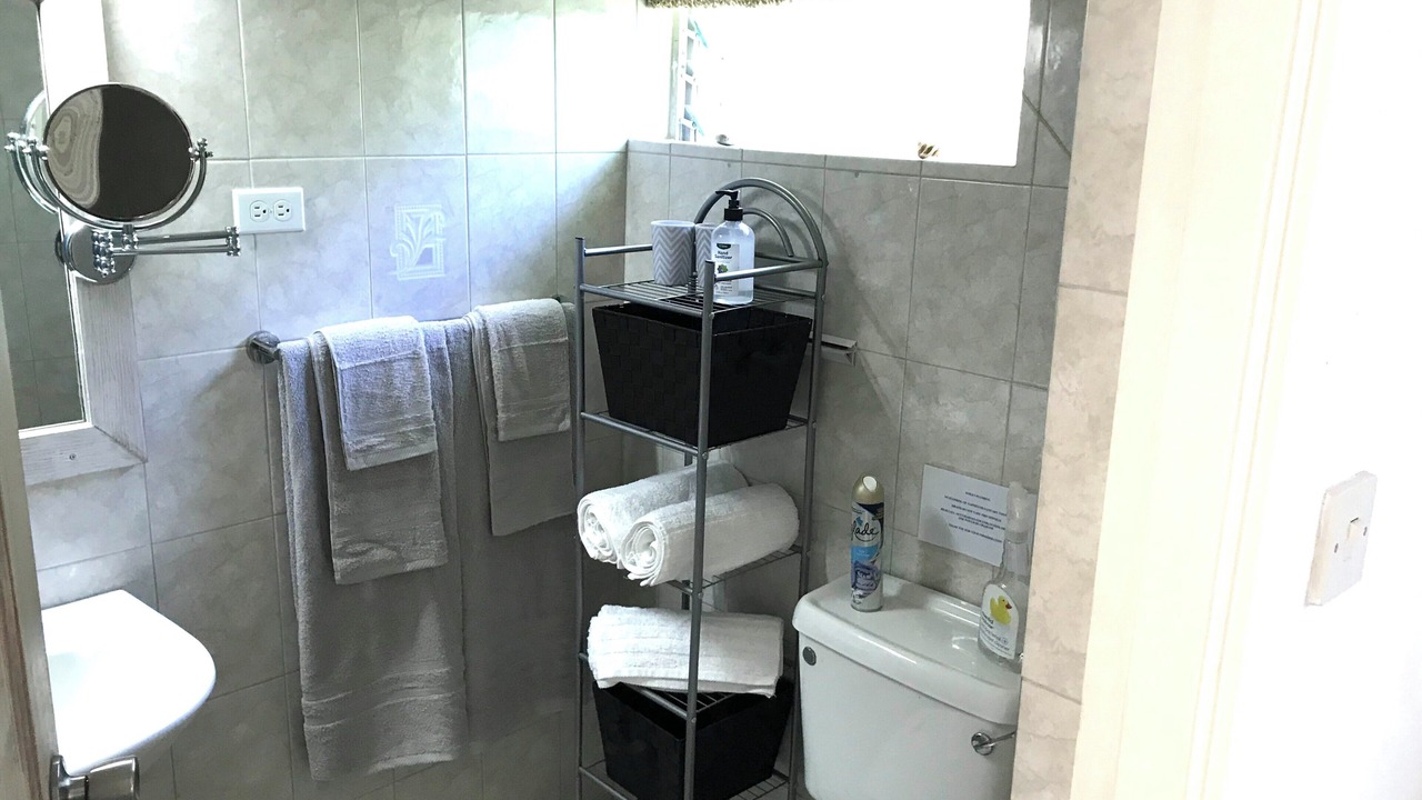 Photo of Bathroom in Sunset Crest
