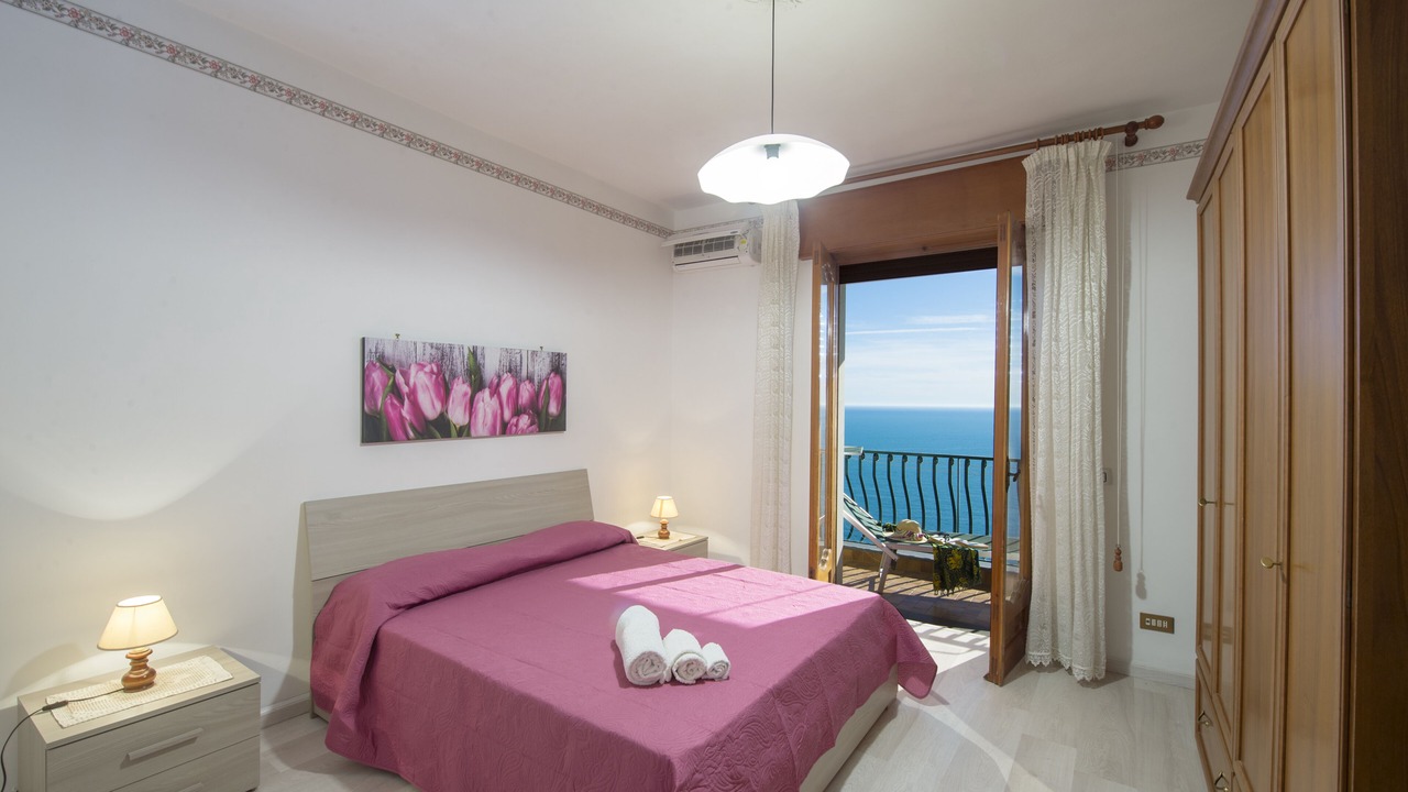 Photo of Bedroom in Praiano