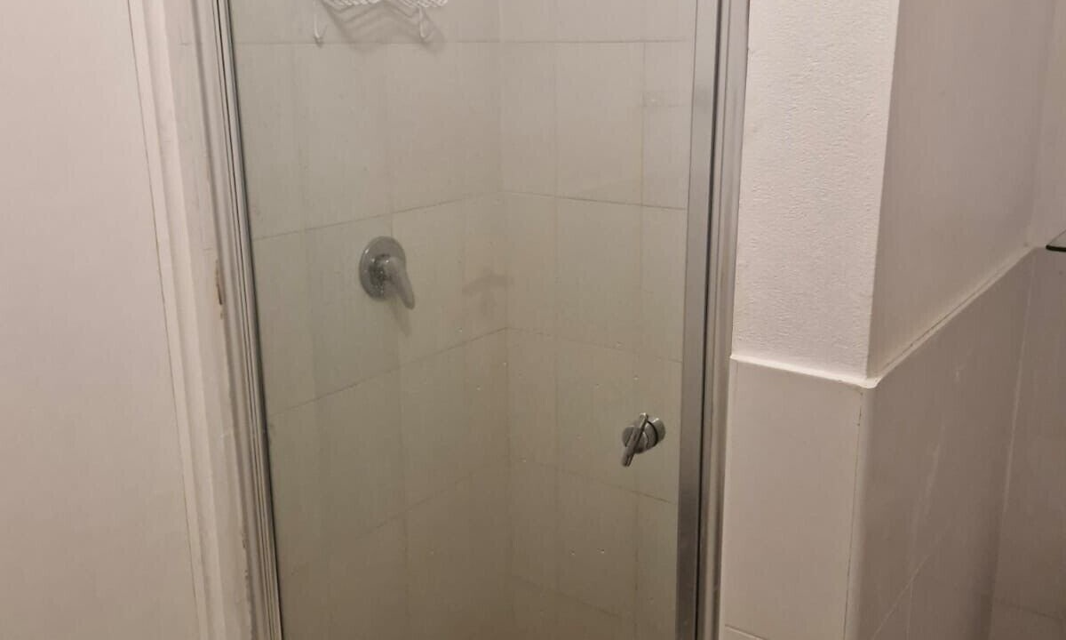Photo of Bathroom in Lascelles