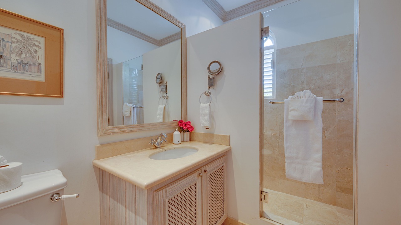 Photo of Bathroom in Mount Standfast