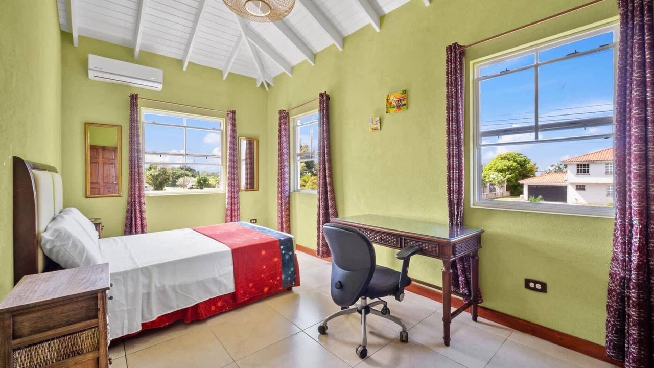 Photo of Bedroom in Maynards