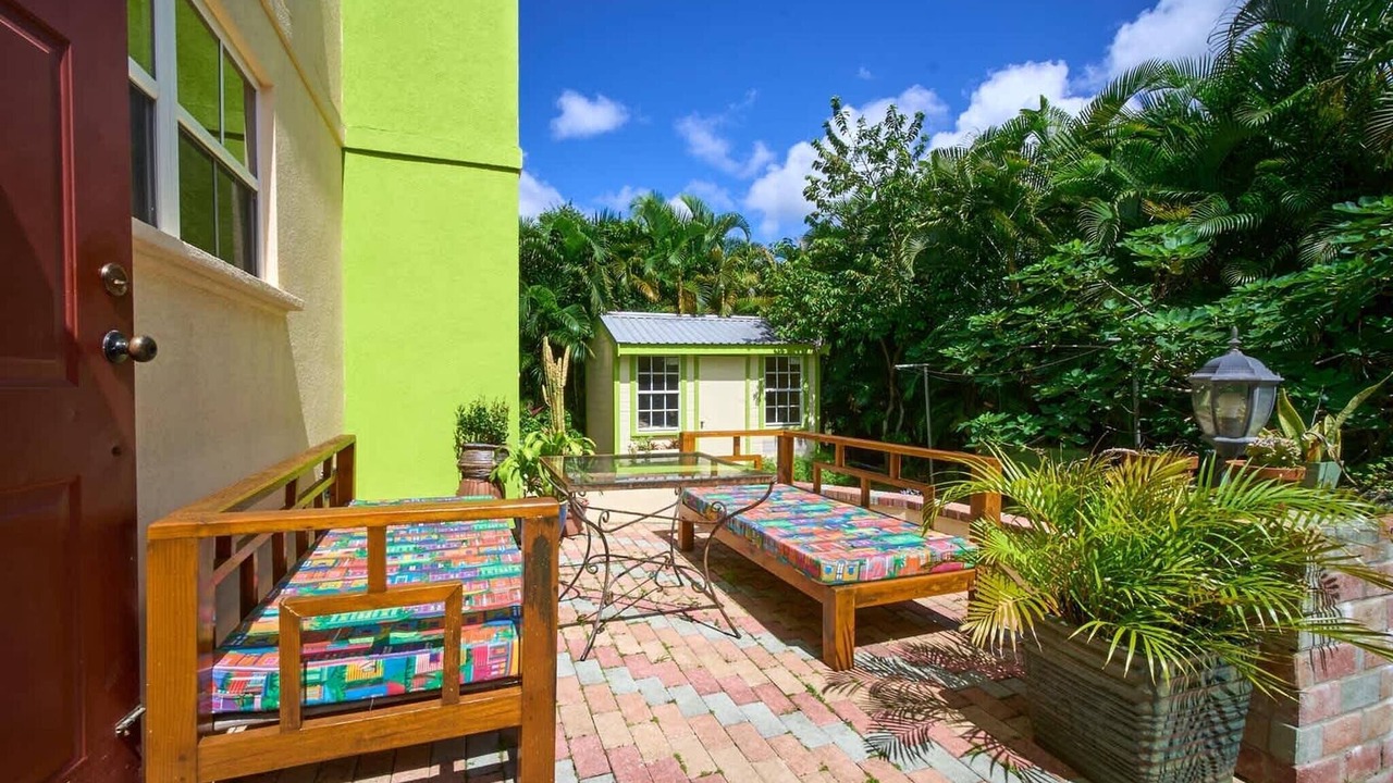 Photo of Patio Balcony in Maynards