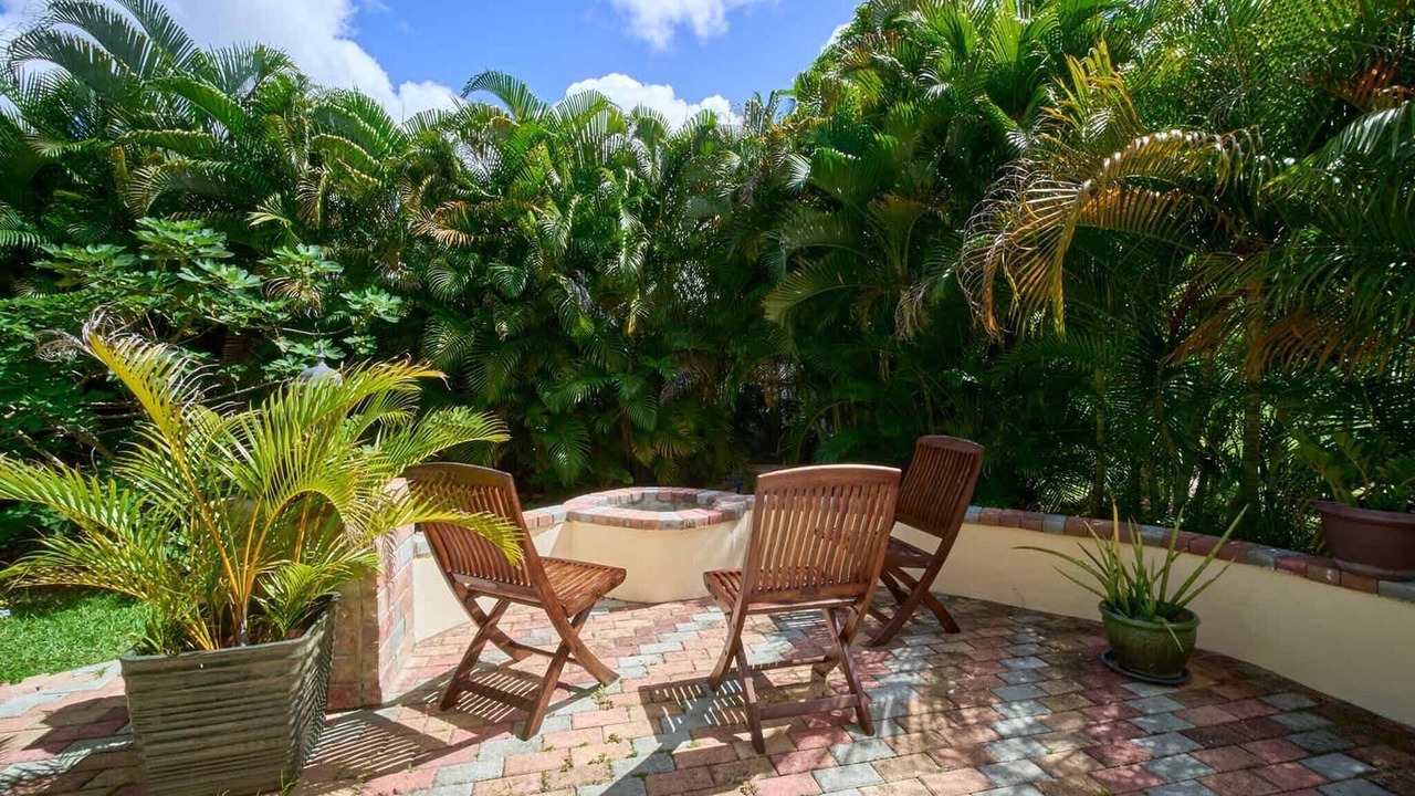 Photo of Outdoor in Maynards