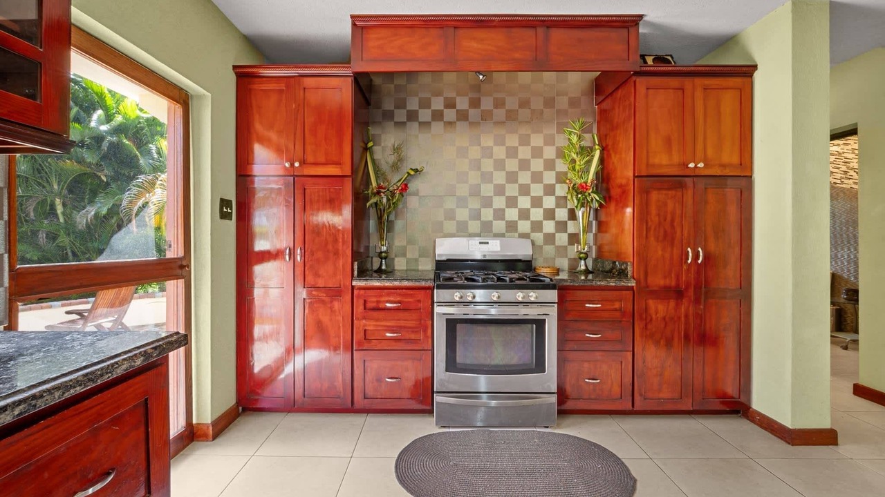 Photo of Kitchen in Maynards
