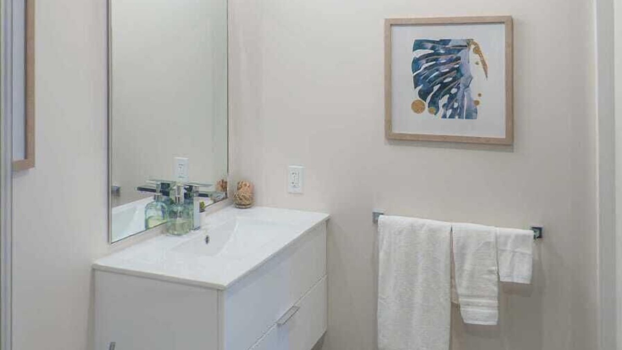 Photo of Bathroom in Little Battaleys