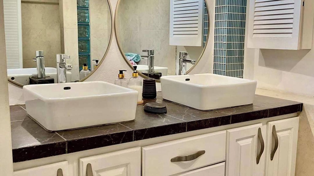 Photo of Bathroom in Whitehall