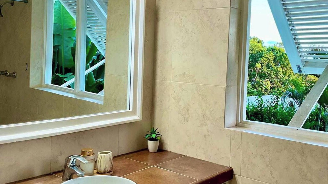 Photo of Bathroom in Whitehall