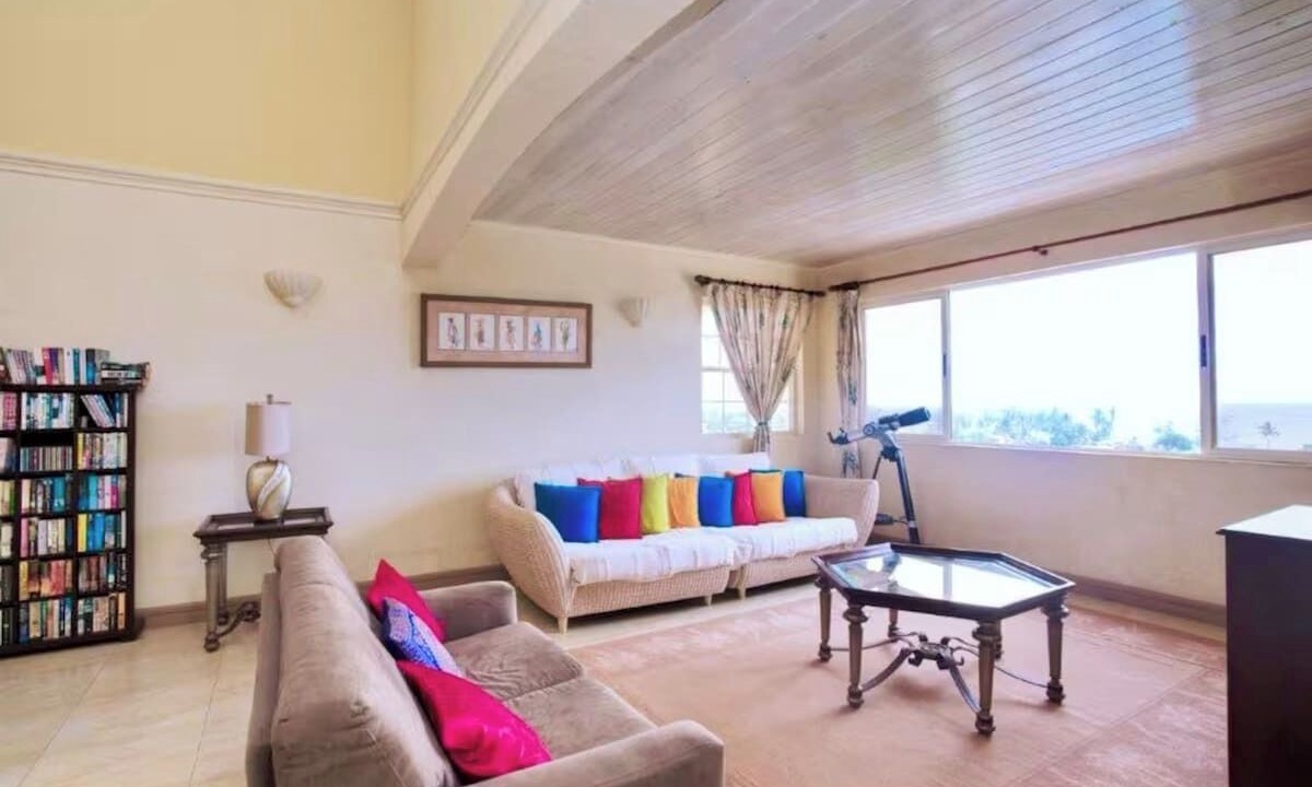 Photo of Livingroom in Atlantic Shores