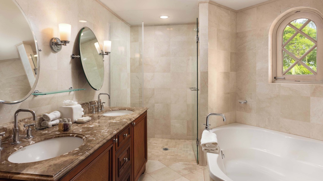 Photo of Bathroom in Little Battaleys