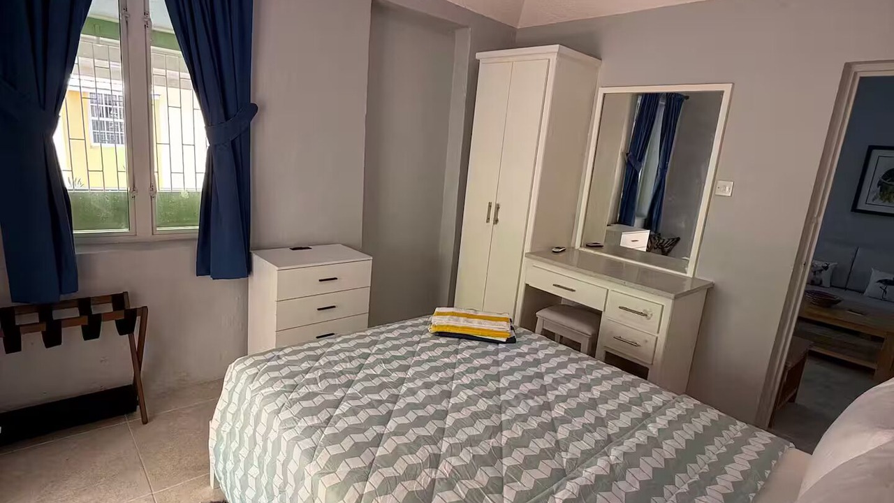 Photo of Bedroom in Bayville