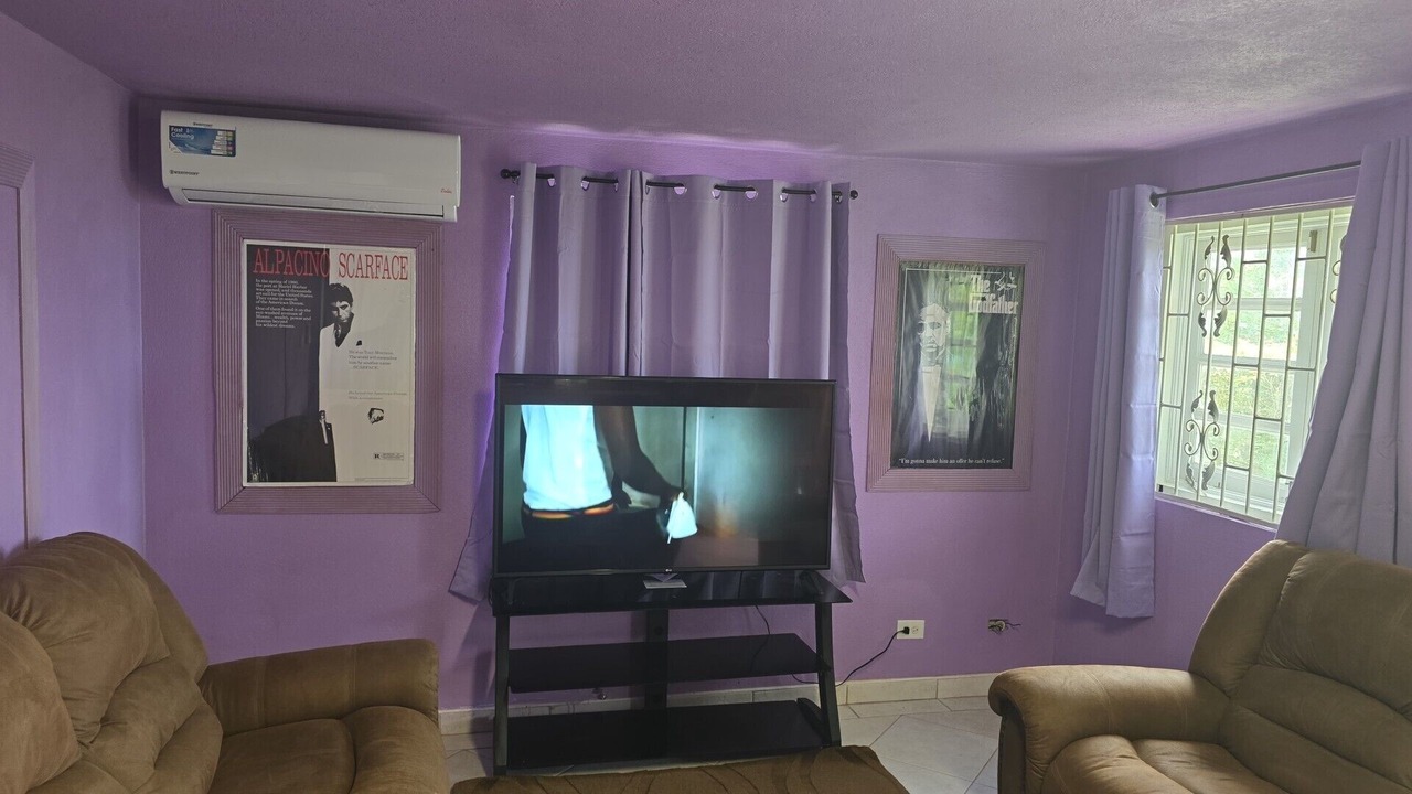 Photo of Livingroom in Fitts Village