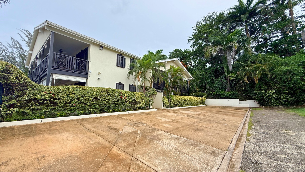 Photo of Outdoor in Lascelles
