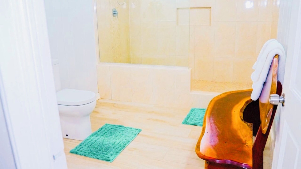 Photo of Bathroom in Inch Marlowe