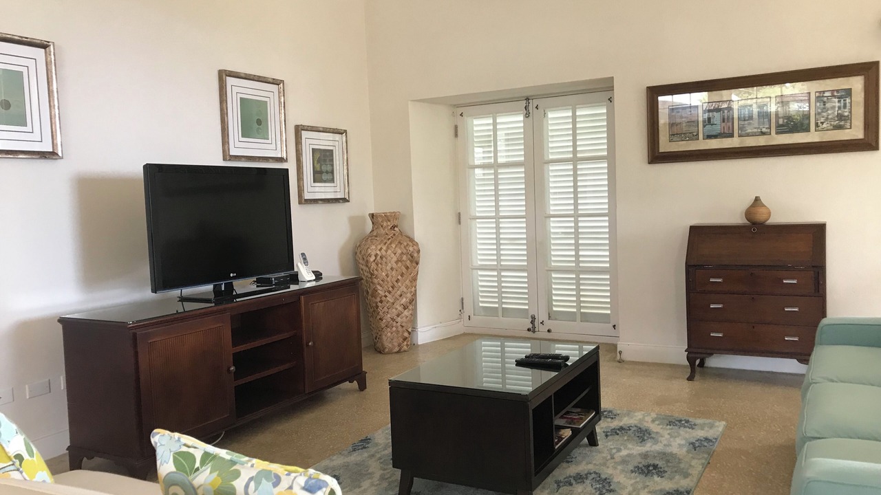 Photo of Livingroom in Orange Hill