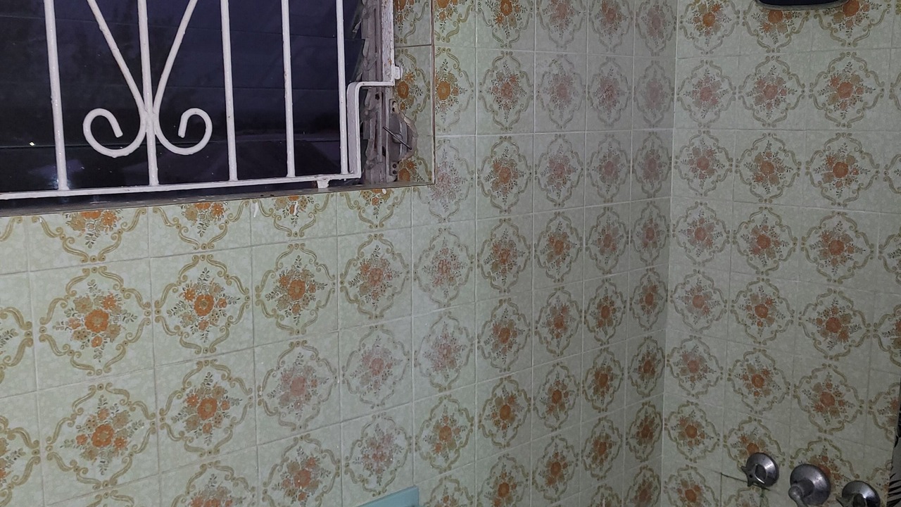 Photo of Bathroom in Graeme Hall Park