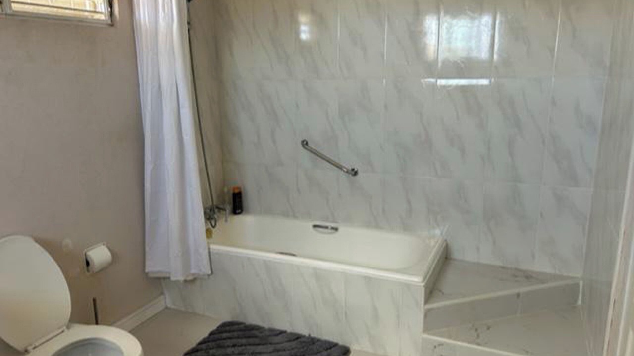 Photo of Bathroom in Saint Lawrence