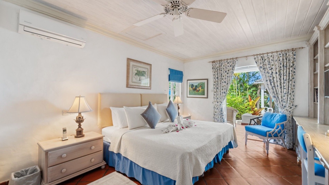 Photo of Bedroom in Lower Carlton