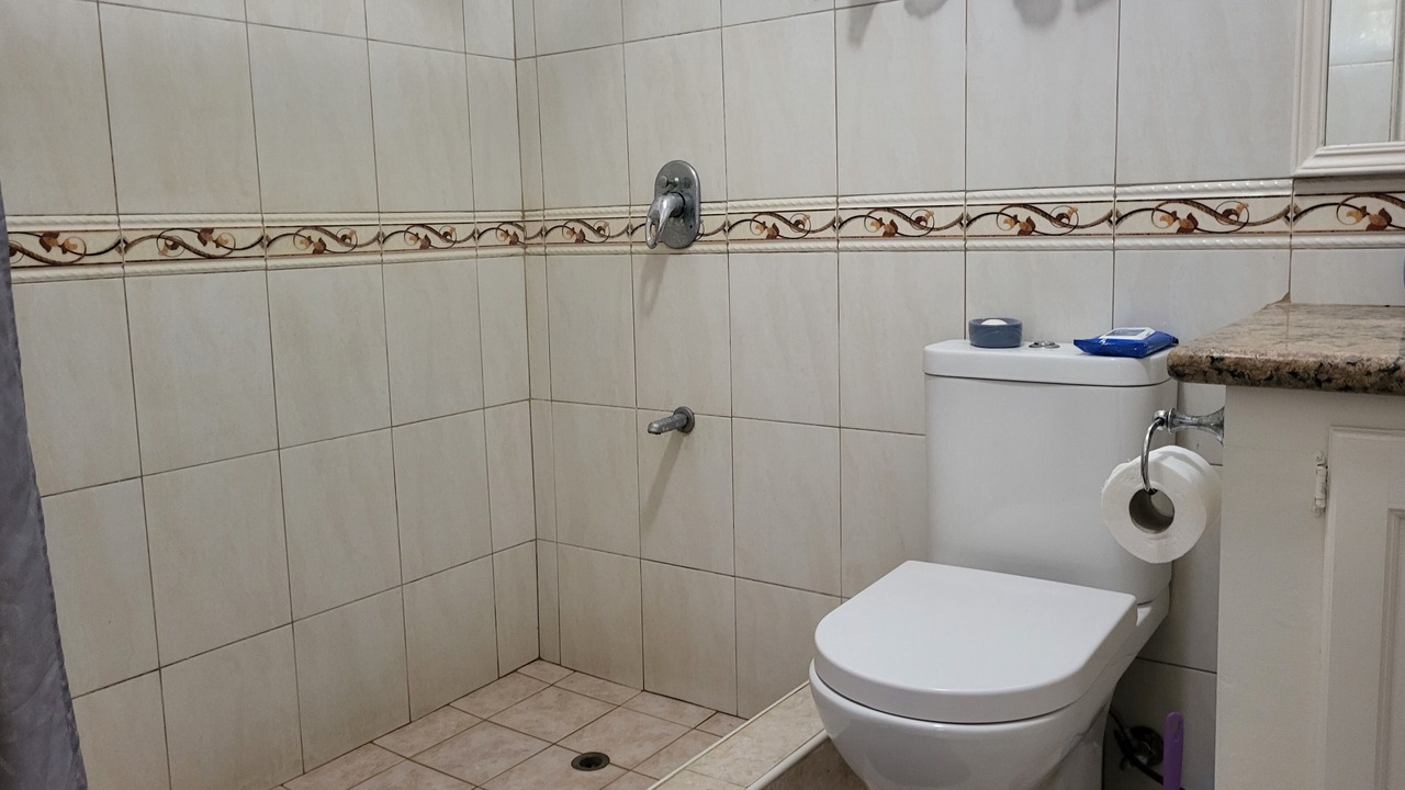 Photo of Bathroom in Maynards