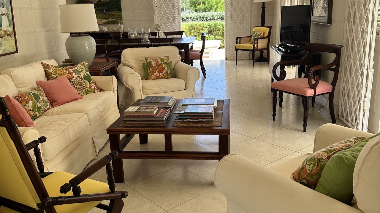 Photo of Livingroom in Union Hall